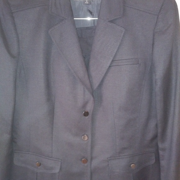 TAHARI Woman's Black Linen Blend Pant Suit - Picture 2 of 8